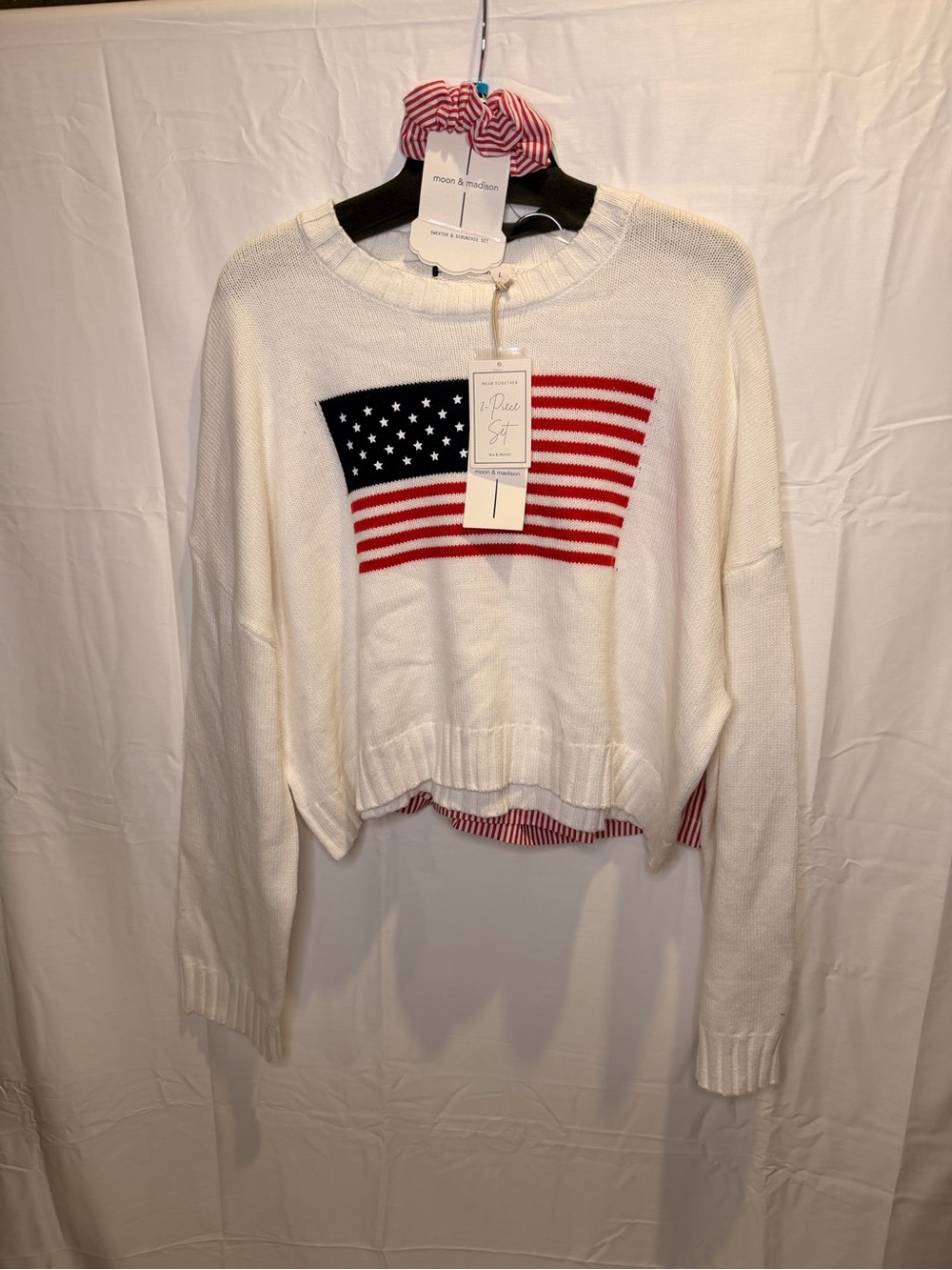 moon & madison White Sweater with Red & Navy Flag Intarsia